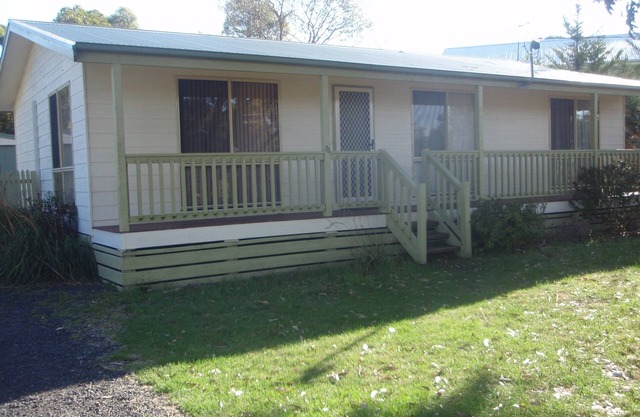 St Andrews Cottage - Holiday House