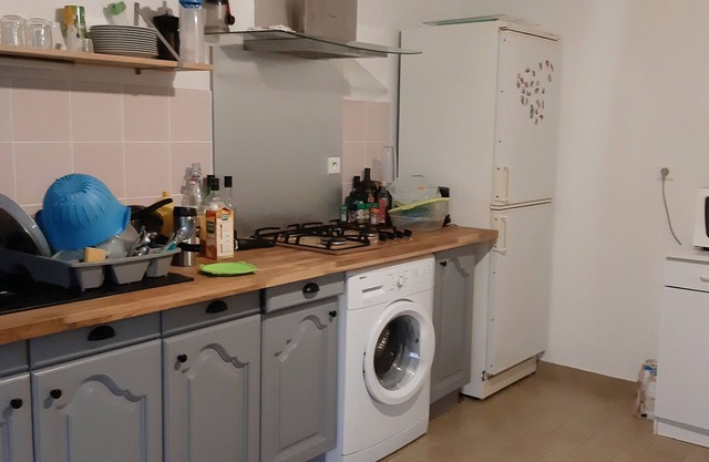 St Malo, T2 (65m2), on the ground floor of an owner-occupied house.
