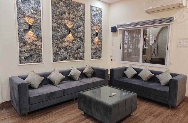 Staeg Shiva 2bhk Ujjain