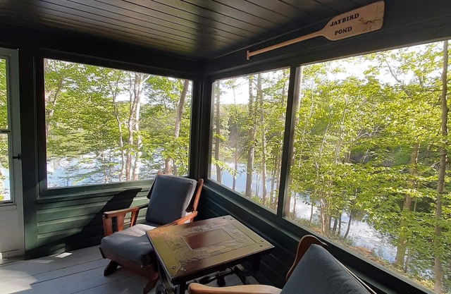 Stand alone waterfront rustic cabin!