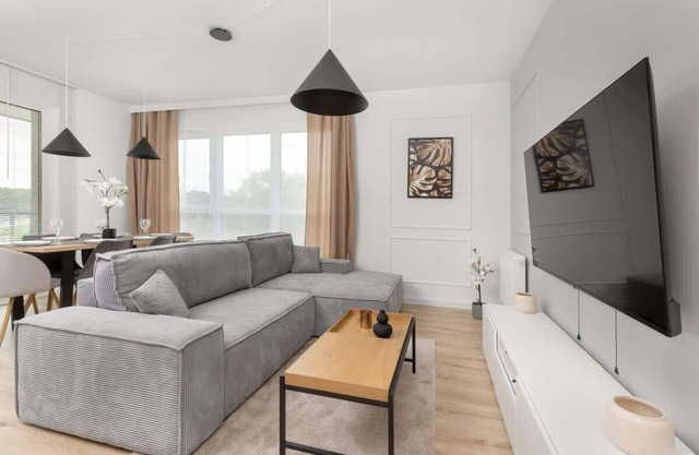 Starowiejska 62B | Comfortable Apartment | Parking