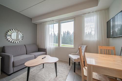 Starveil Studio 207 by Aavalevi