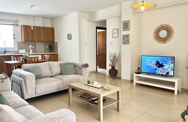 STAY Sunny Palms Apartment