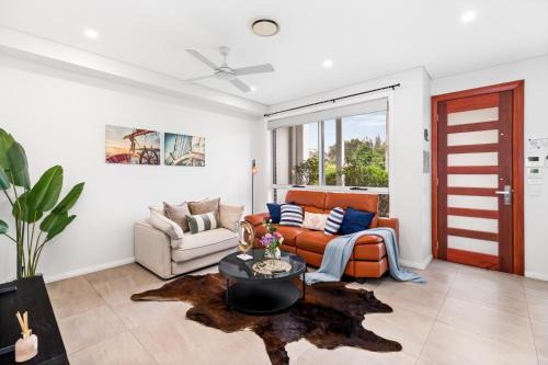 StayAU Spacious Townhouse Asquith near Golf