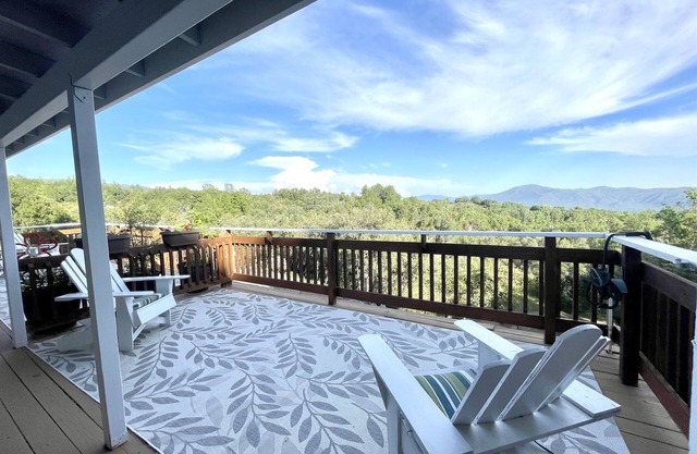 Sterling Suite - Sierra Mountain Lodge