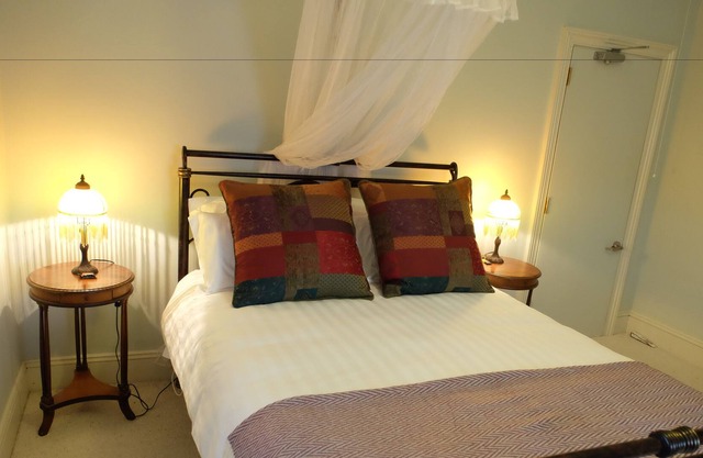 Stoke House Bed and Breakfast