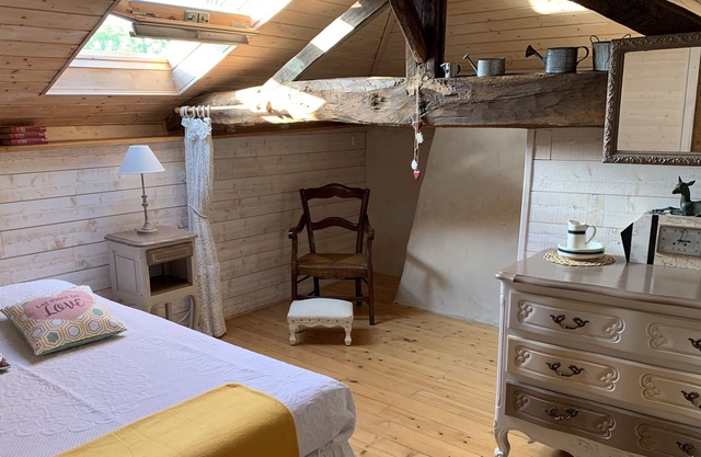Stone house in the Landes quiet. Pets welcome.