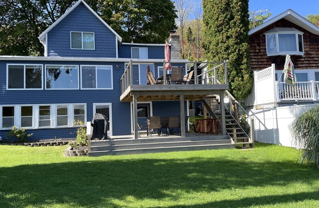 Stoney Beach Cottage on Conesus Lake - Sleeps 12
