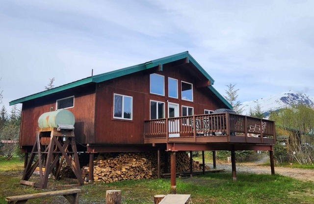 Stoney Creek Lodge