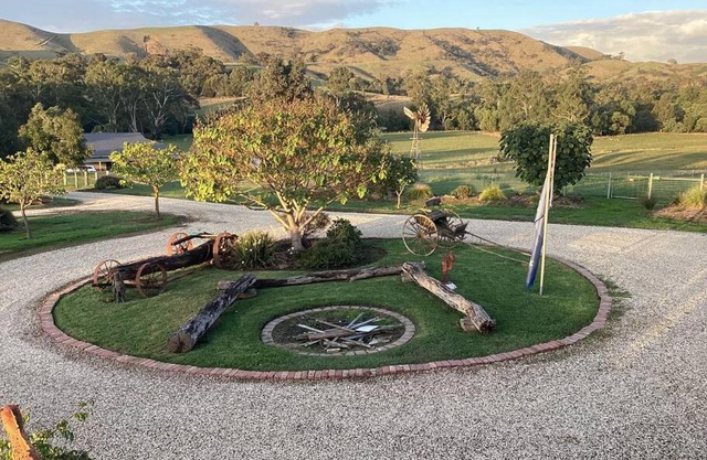 Strath Creek Station farm-stay