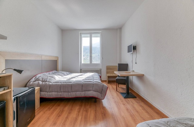 Studio '106' with shared pool, shared terrace and Wi-Fi