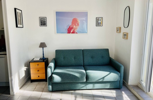 Studio 4 people heart village Porquerolles