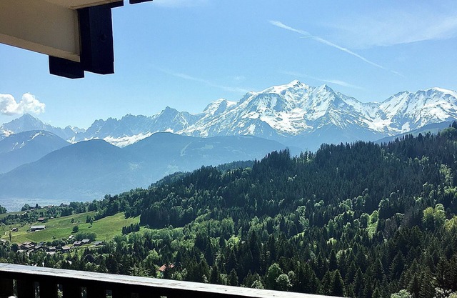 Studio 4 people - superb view of Mont Blanc
