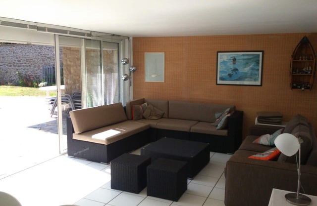 Studio 50m from the sea, near the thermal baths, ground floor, shops 300m