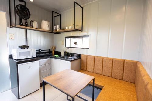 Studio 7 completo com Wifi no 1º Andar Novo