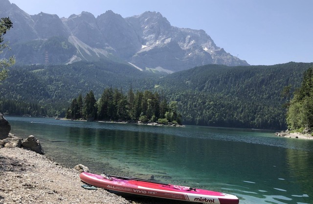 Studio Apartment 'Ferienwohnung Stuiben Garmisch' with Mountain View, Shared Pool and Wi-Fi