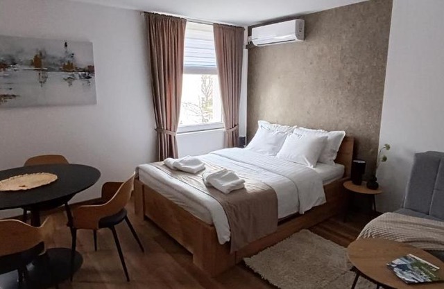 Studio apartman Krležina
