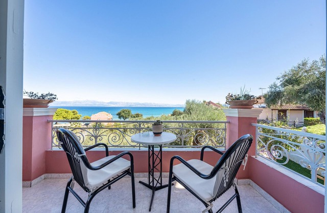 Studio Apartment '5' with Sea View, Wi-Fi and Air Conditioning