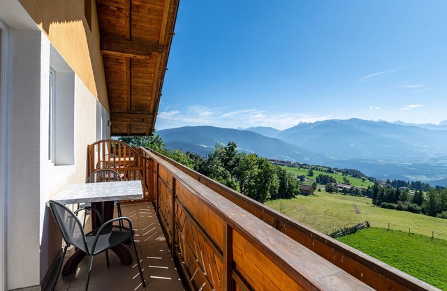 Studio Apartment 'Apt Waldblick' with Mountain View, Private Terrace and Wi-Fi
