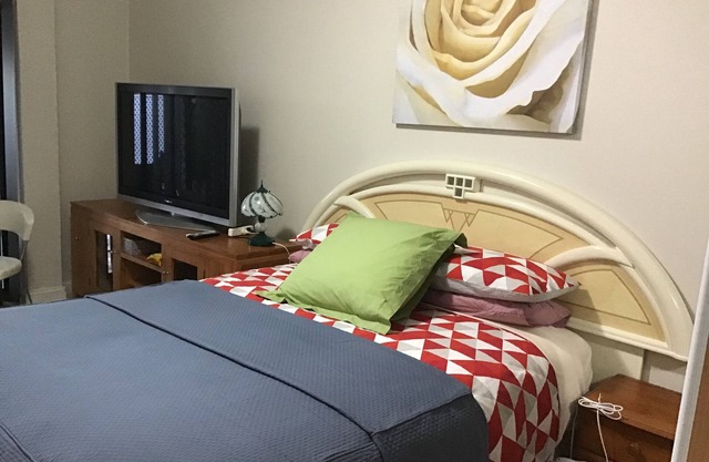 Studio apartment in the heart of St Marys