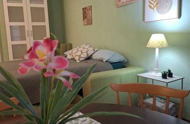 Studio apartment in the Piazzetta
