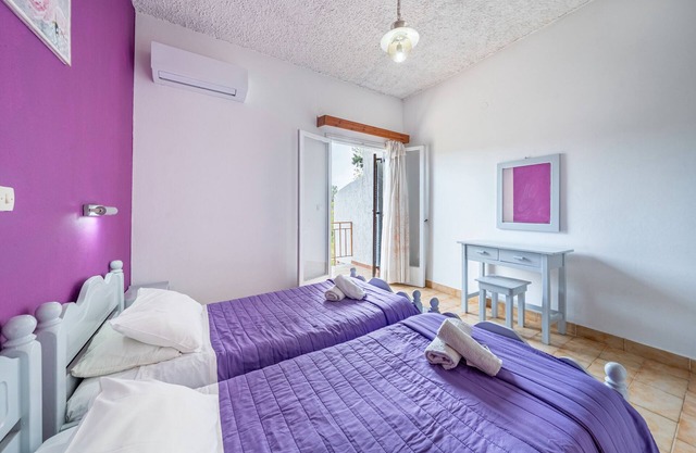 Studio Apartment 'Maltas 14' with Shared Terrace, Wi-Fi and Air Conditioning
