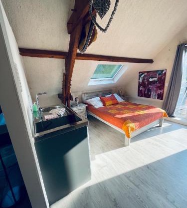 Studio au bord de la forêt de Perseigne