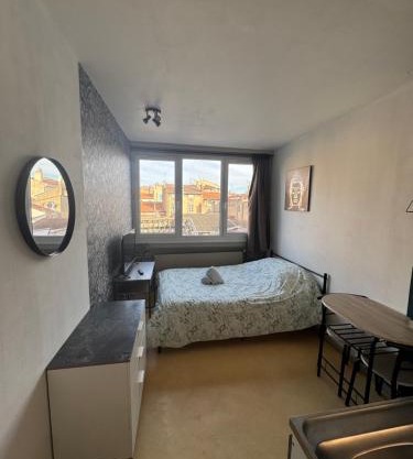 Studio au coeur de Valence 25