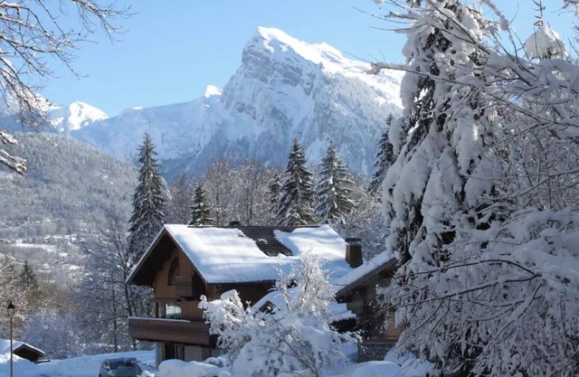 Studio 'Au Rêve Savoyard 2' with Shared Garden, for 4 People