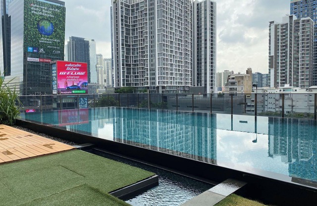 Studio close to MRT Rama 9,Close to Jodd Fairs night market