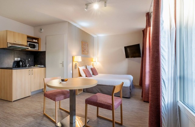 Studio lumineux, au coeur de l'Ile de Nantes !