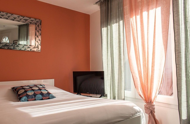 Studio-Luxury-Ensuite-Terrace