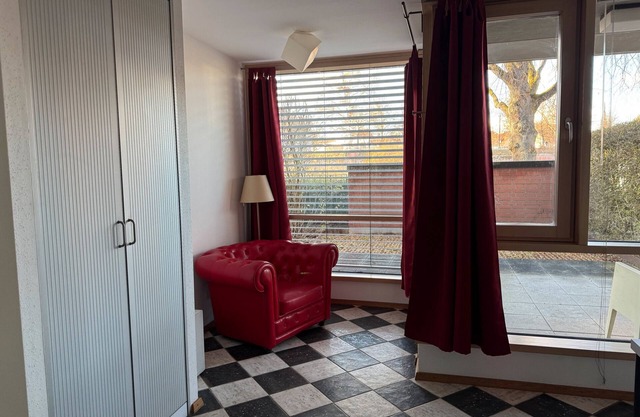 Studio 'Mit Donaublick 4' with Private Terrace, Private Garden and Wi-Fi