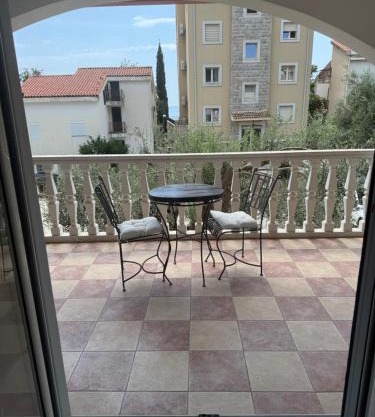 Studio Sea View Steps to Przno beach w Parking Villa Olive