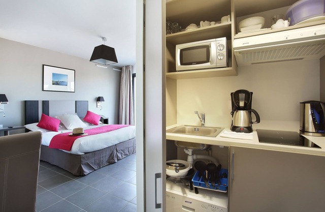 Studio Spacieux | 200m de L'Avenue du Prado