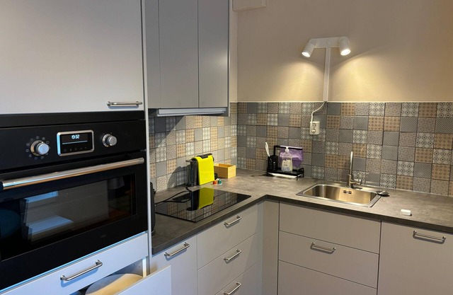 Studio with balcony in Kallio