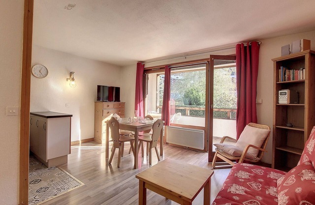 STUDIO WITH POOL ACCESS -SAINT JEAN D'AULPS RESORT -NEAR MORZINE- 4 PEOPLE - RIAM S6
