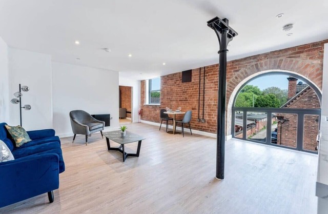 Stunning 1 Bed Apartment in Burton-on-Trent