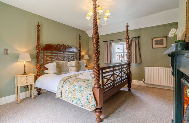Stunning 2 Bed Cotswold Cottage Winchcombe