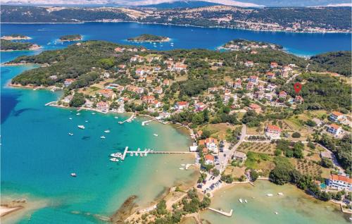 Stunning Apartment In Supetarska Draga