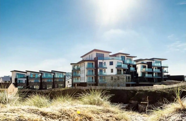 Stunning Beach Side Apartment