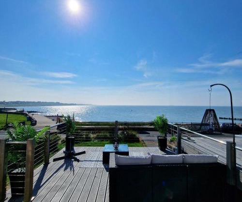 Stunning Beachfront House, Herne Bay, Kent