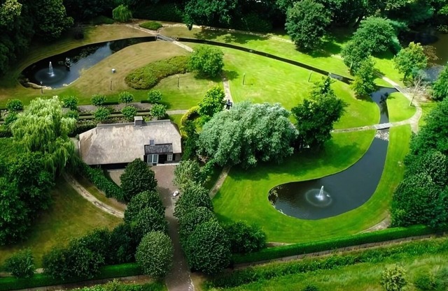 Stunning Catena property with private lakes