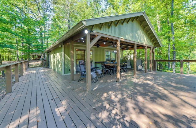 Stunning Culloden Cabin with Deck & Creek View!
