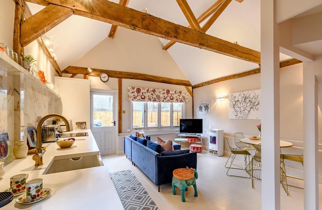Stunning detached barn set in a peaceful location.