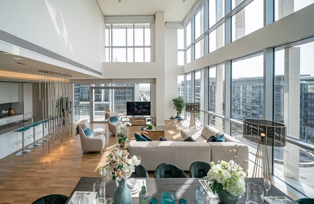 Stunning Family Size Apt with Panoramic Views