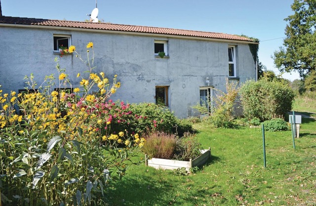 Stunning home in St Avaugourd Des Lande