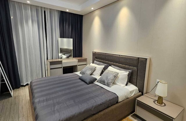 Stunning Gombe Apartment with rooftop pool & terrace in secure residential area