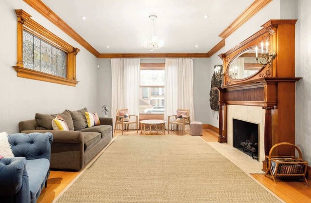 Stunning Historic Home | DT Location! | Sleeps 10