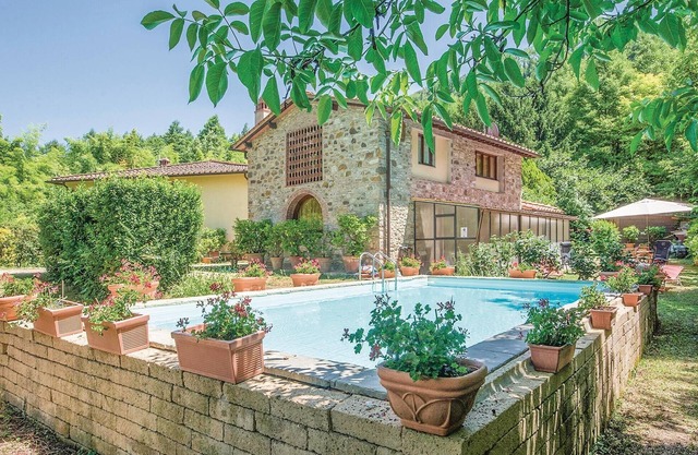 Stunning home in Molino del Piano FI